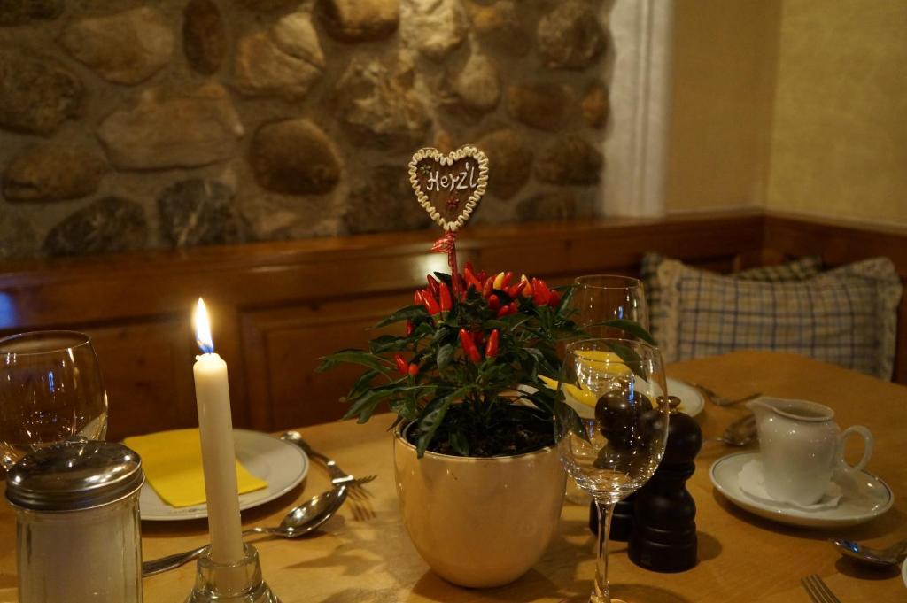 Der Obere Wirt Zum Queri Hotell Andechs Eksteriør bilde