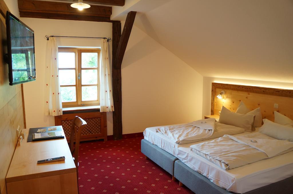 Der Obere Wirt Zum Queri Hotell Andechs Rom bilde